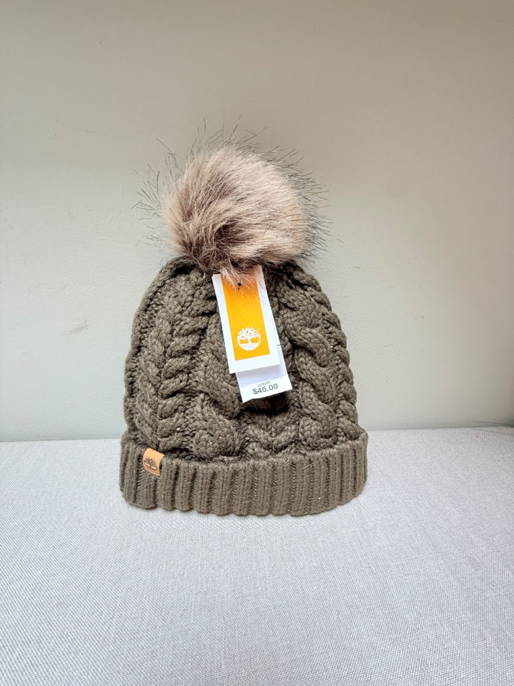 Timberland Cable Knit Hat With Faux Fur Pom Pom New With Tag - Picture 2 of 11